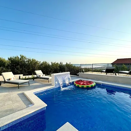 דירה Bay View With Pool & Sea View Kaštela