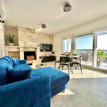 Bay View With Pool & Sea View *