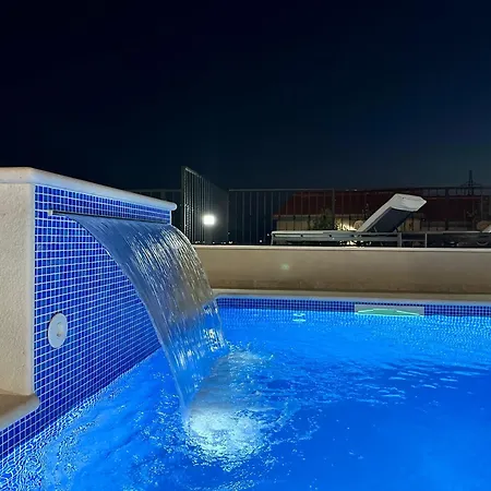 Bay View With Pool & Sea View * Kaštela